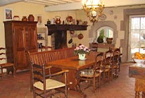 La cuisine - Table d'h&ocirc;tes en Drome de La Farella (france)